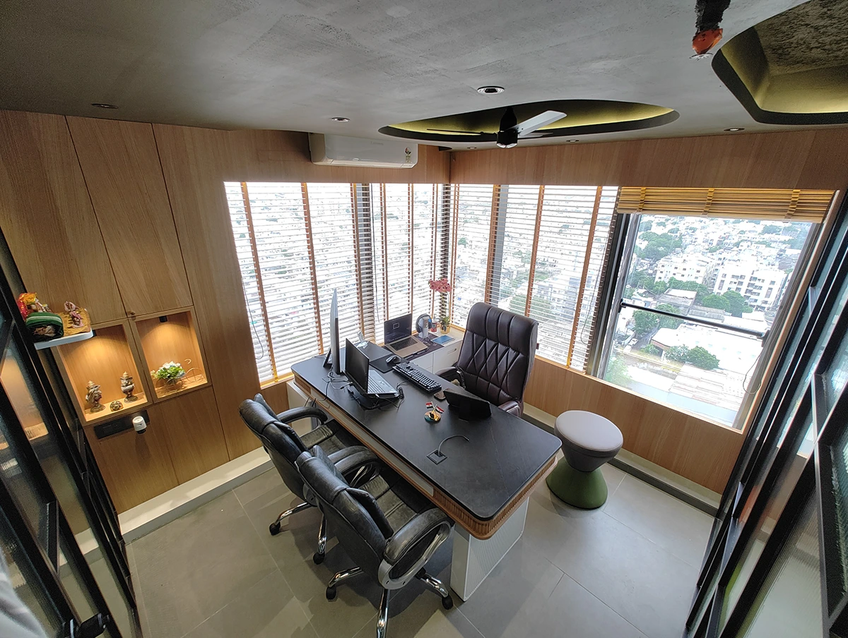 Web Crown work